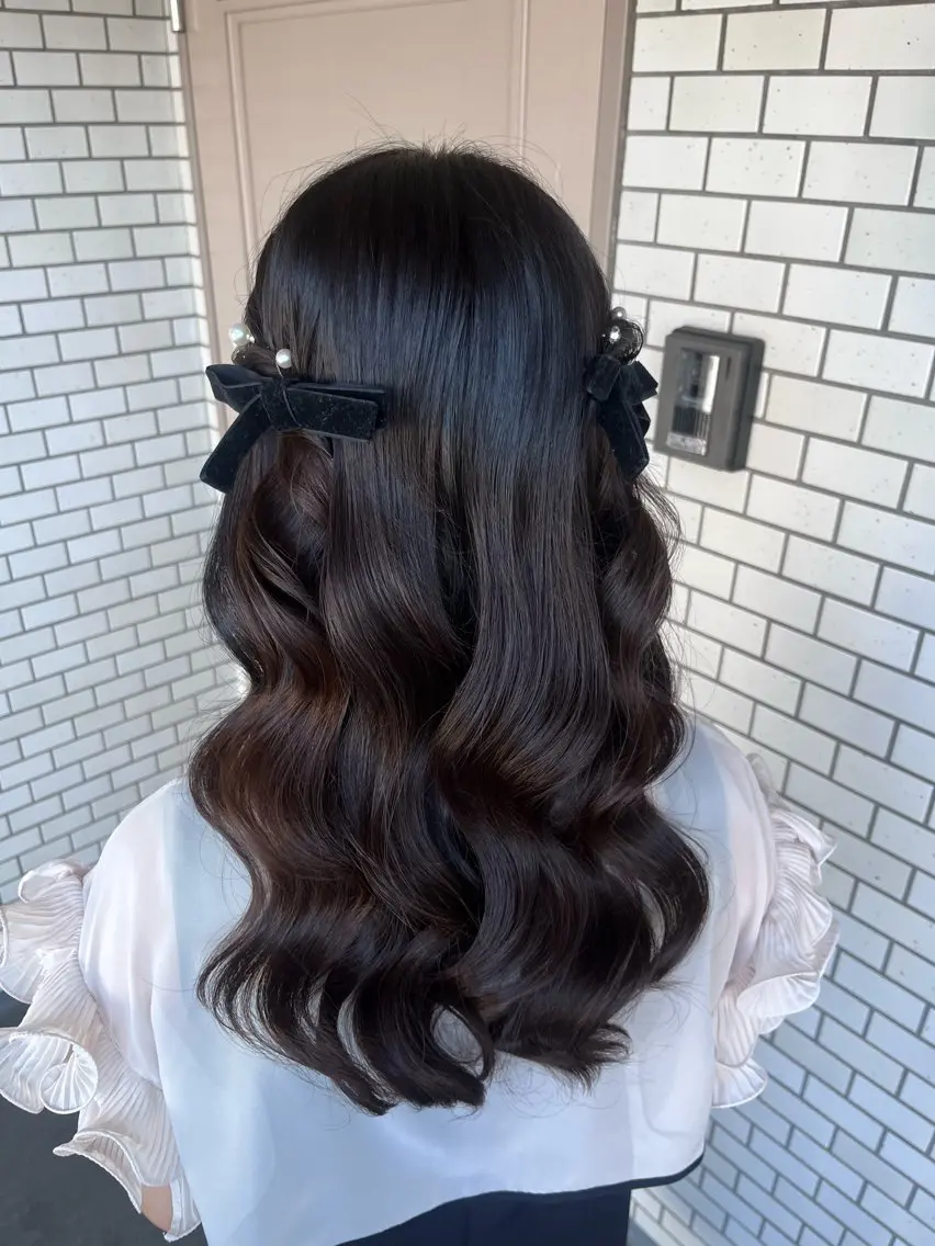 【🌟ミニモ学割メニュー🫣💕土日祝限定 🌟】ヘアセット🥰写真映えもバッチリ📸✽ライブ🎤女子会🫖推し活💎の写真