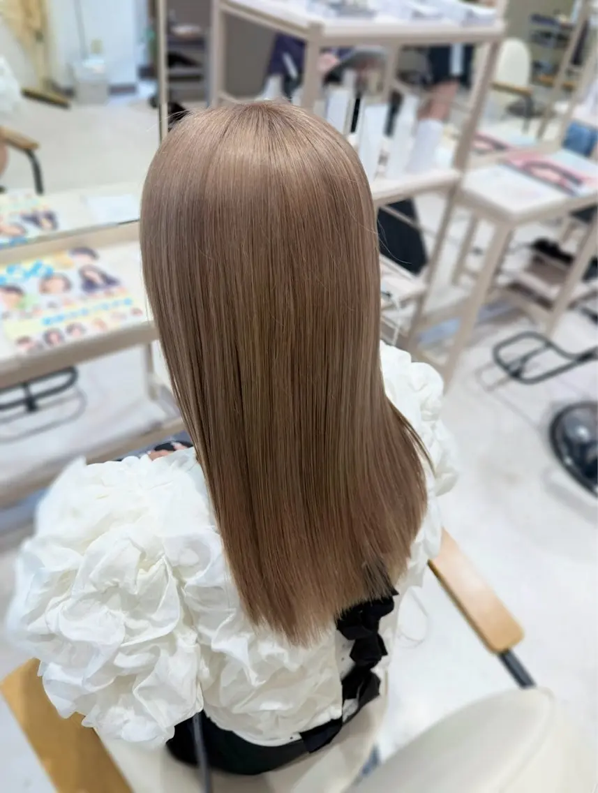 ミディアム カラー amoretto syuriのヘアスタイル