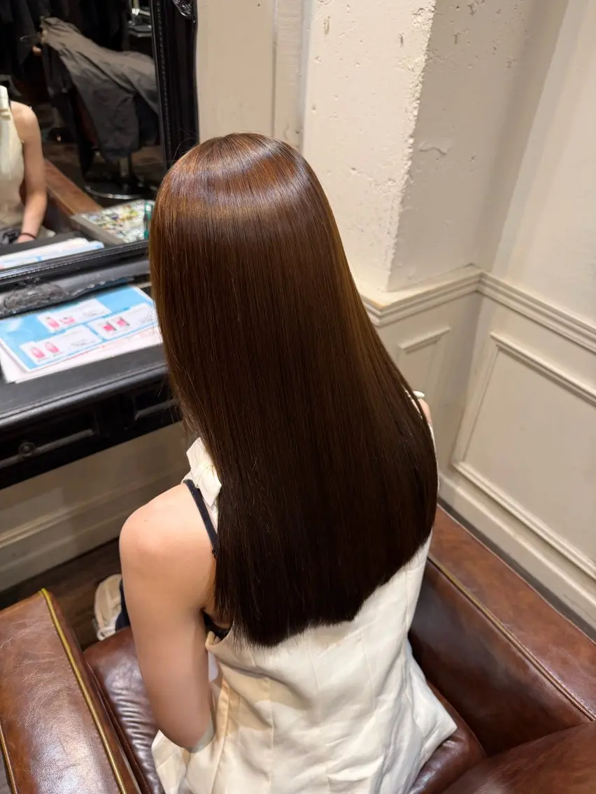 ロング カラー 横田 優歩のヘアスタイル