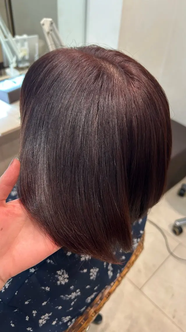 ショート ヘアカラー うる艶縮毛矯正🫧 かほのヘアスタイル