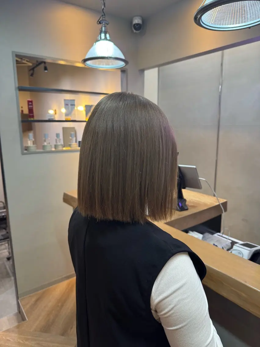 ミディアム カット ヘアカラー トリートメント 縮毛矯正/ボブ✨ 𝑨𝒀𝑼🎀のヘアスタイル