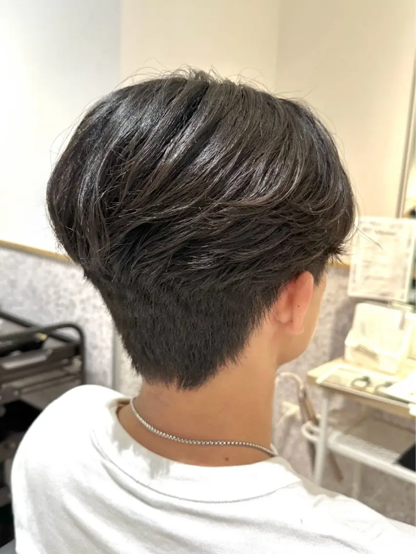 カット 透明感/艶カラー 🫧 ユイナのヘアスタイル