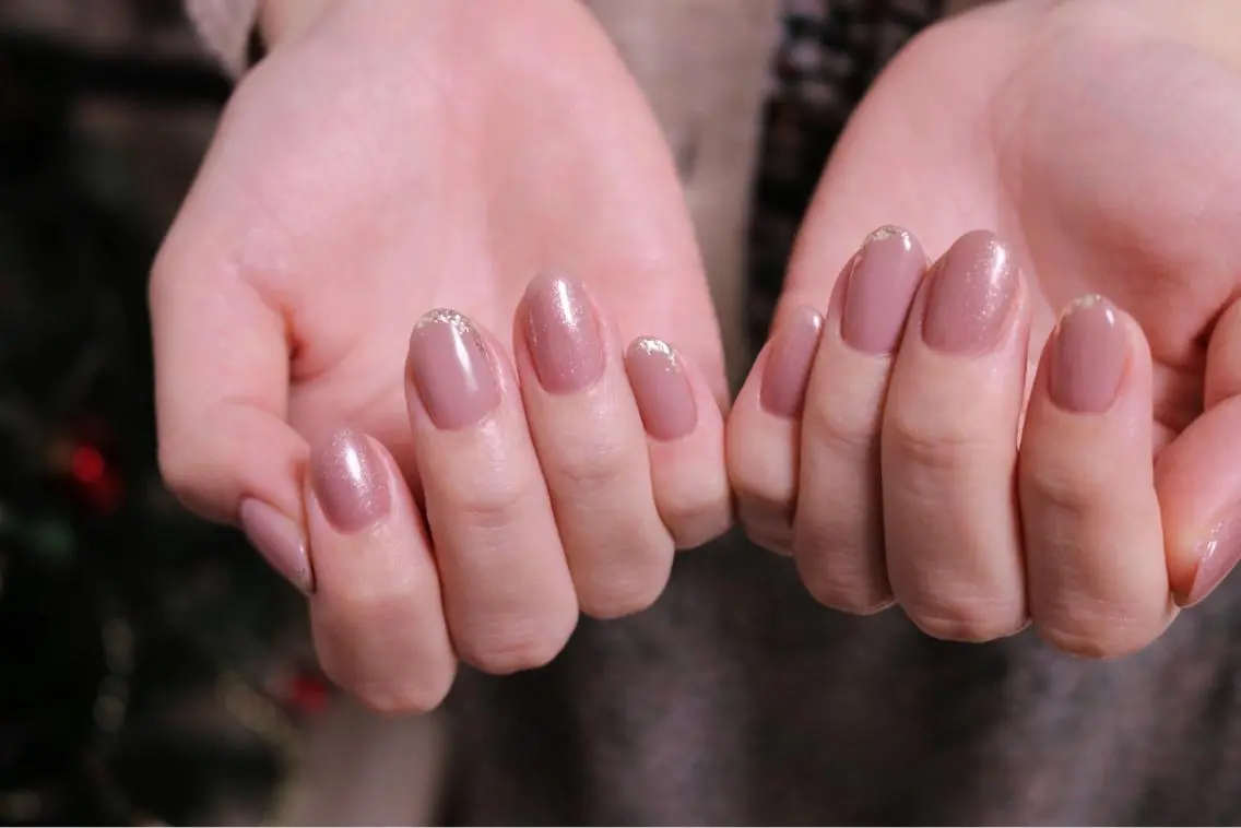 ネイル オーロラネイル カジュアル 長さ出し ジェルネイル 韓国ネイル MH Nailのネイルデザイン