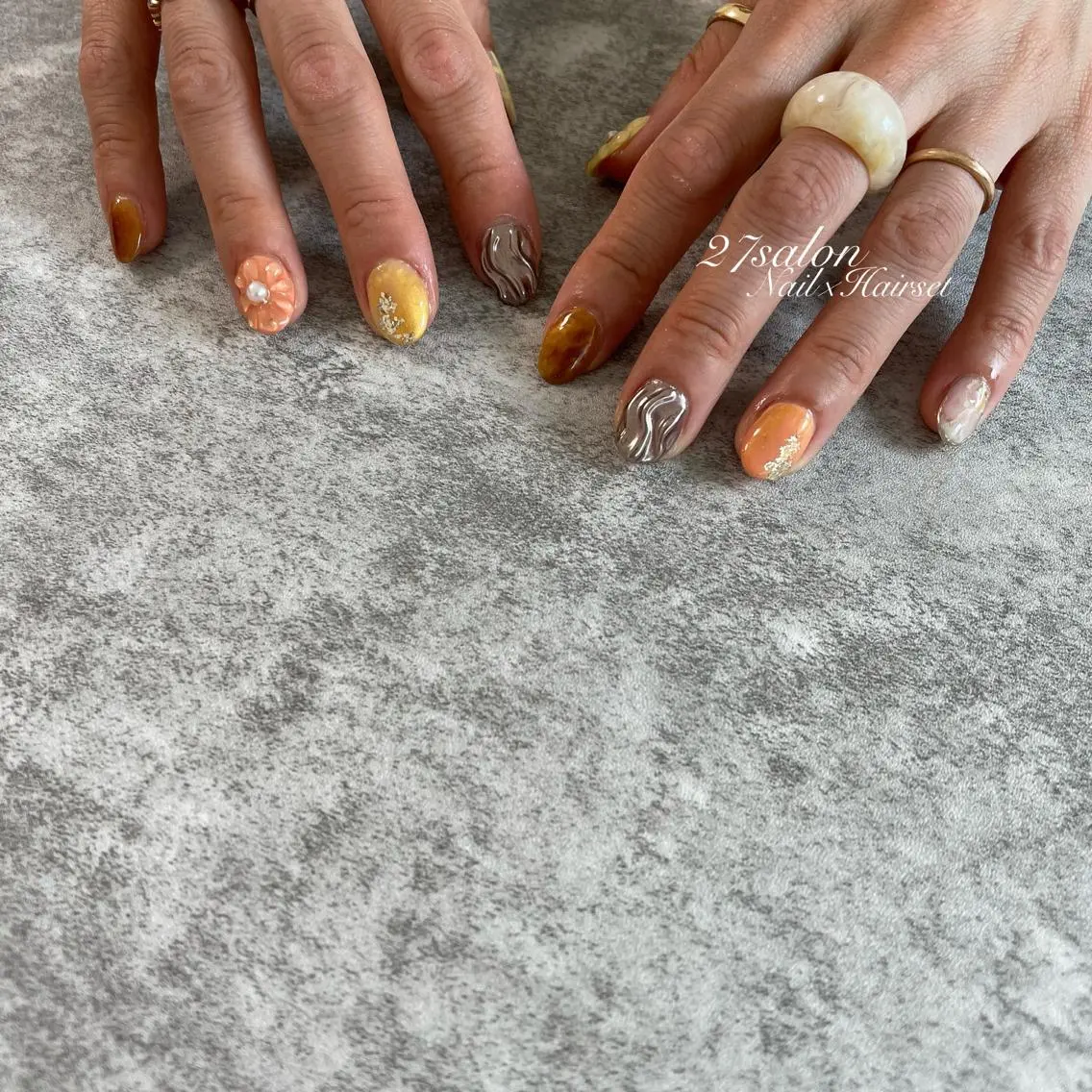 ネイル フラワーネイル ニュアンスネイル ぷっくりネイル 27salon yuinaのネイルデザイン