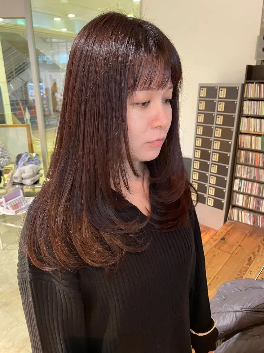 セミロング カラー レイヤーカット 🪿透明感/艶カラー ﾜﾀﾅﾍﾞｱｵｲのヘアスタイル
