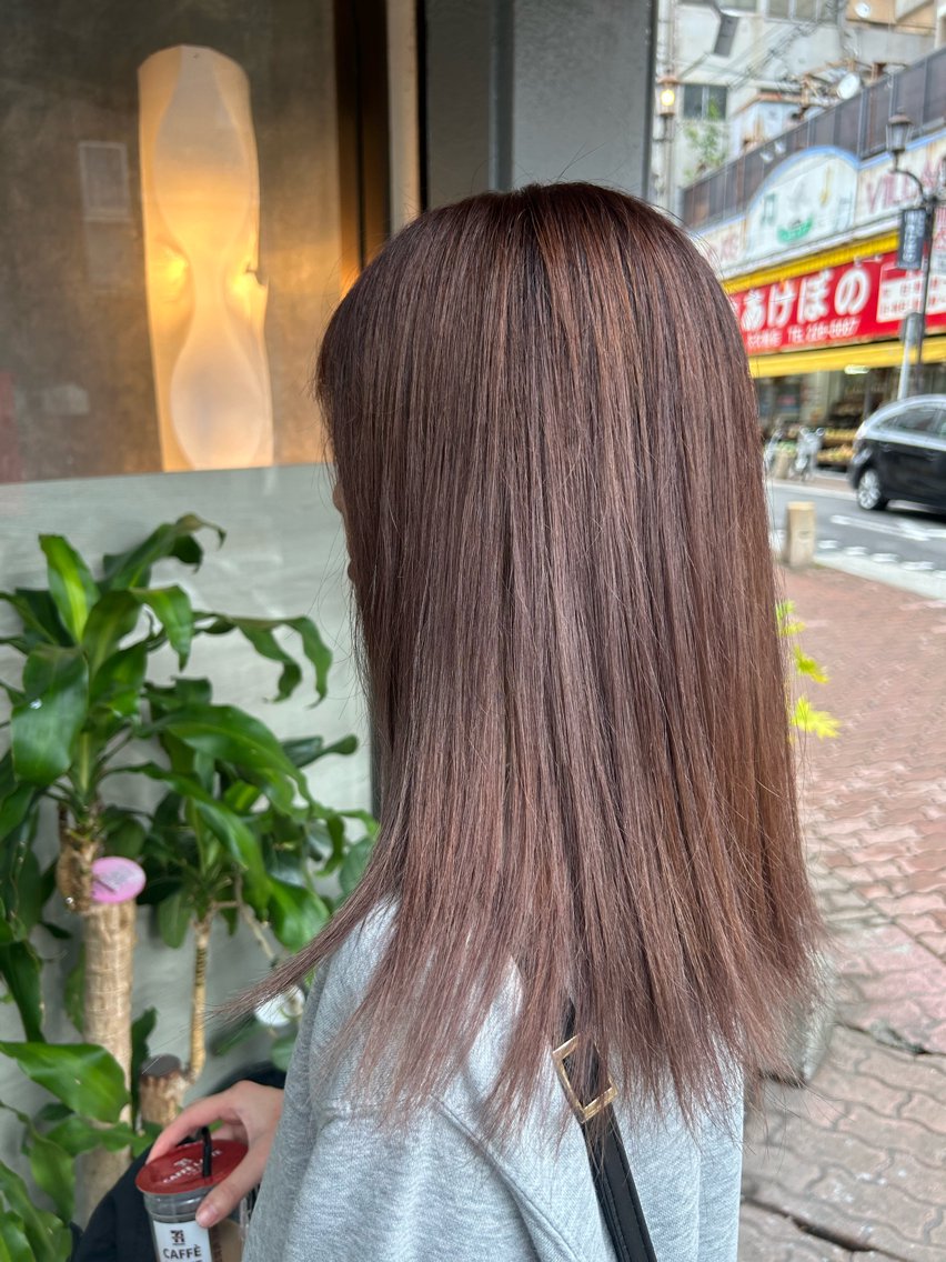 ミディアム Alion AIRIのヘアスタイル