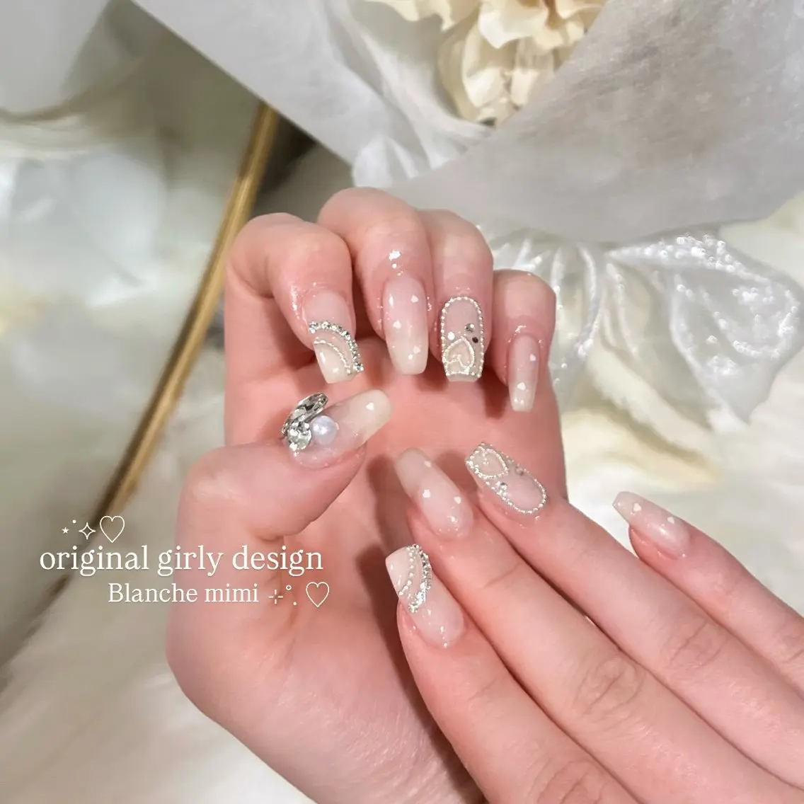 ネイル ハンドネイル Blanche mimi.u_aのネイルデザイン