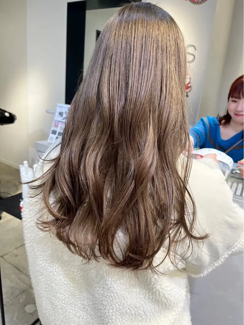 カラー ベージュカラー ブリーチ Watanabe Maiのヘアスタイル