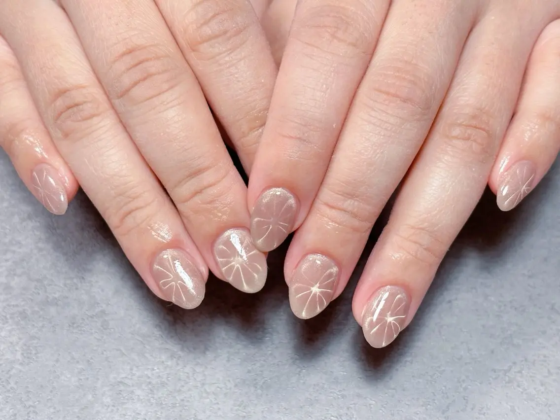 ネイル アートネイル 桜ネイル フラワーネイル マグネットネイル ニュアンスネイル ハンドネイル ハンドケア 💫ゆか_ Nailartistのネイルデザイン