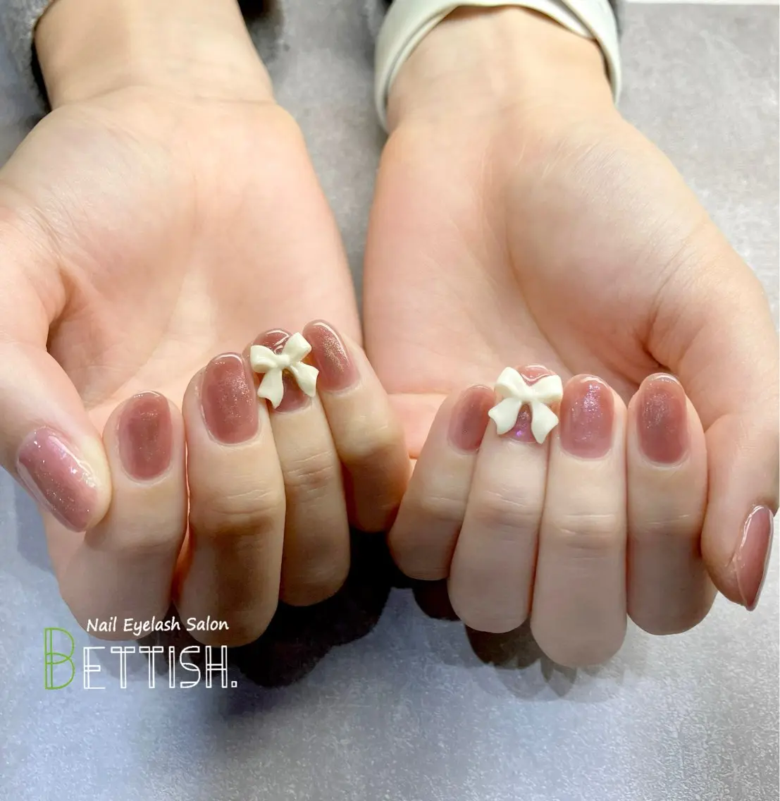 ネイル ニュアンスネイル ワンカラーネイル リボン BETTISH. KUMIKO☺︎︎のネイルデザイン