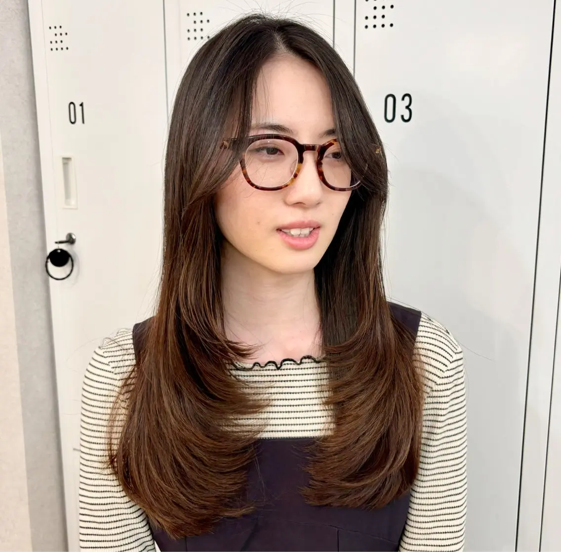 ロング カラー レイヤーカット ロング ネヅ カオルのヘアスタイル