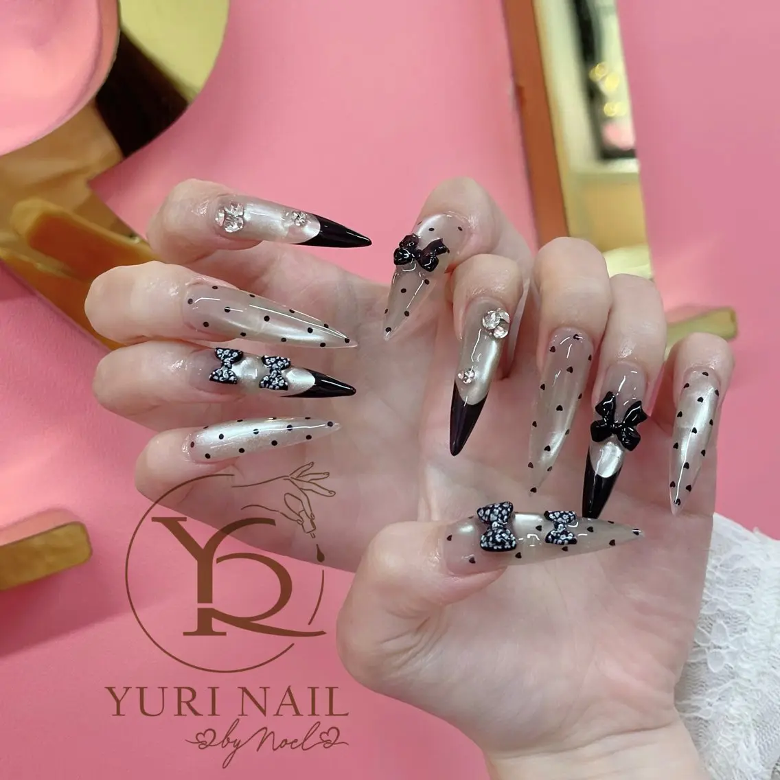 ネイル チークネイル フットネイル フレンチネイル グラデーション キラキラネイル ハンドネイル フットネイル ハンドケア YURI Nail Funabashiのネイルデザイン