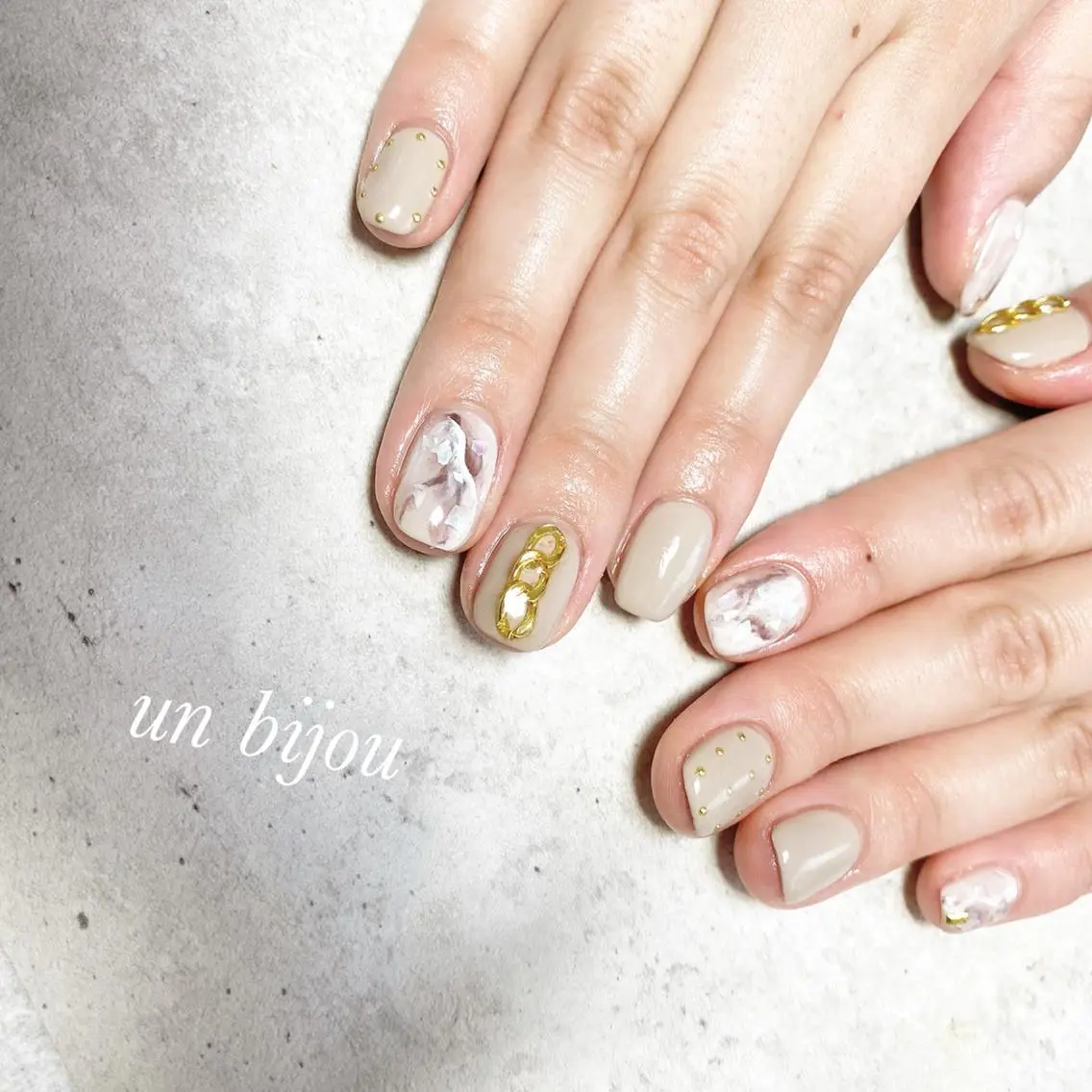 ネイル un bijouのネイルデザイン