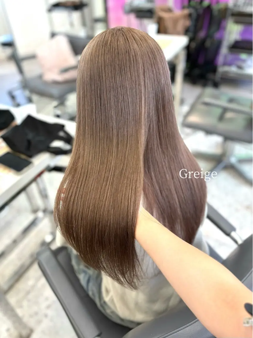 ロング カラー ブリーチ 透明感カラー グレージュ カット ヘアカラー トリートメント MEI🎀つやカラー 🎀レイヤー🎀渋谷のヘアスタイル