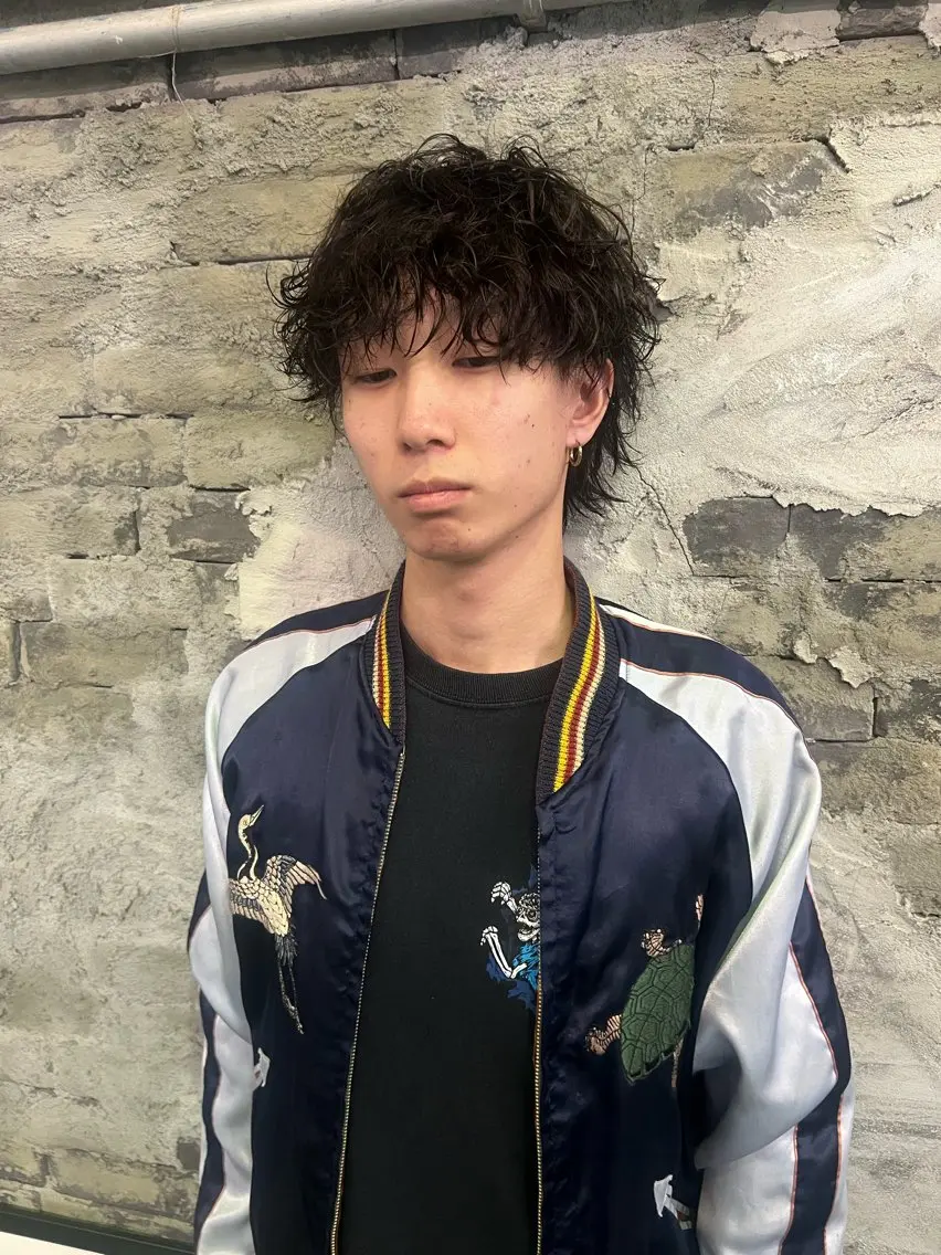 カラー メンズ メンズパーマ ARUE RYOFUのヘアスタイル