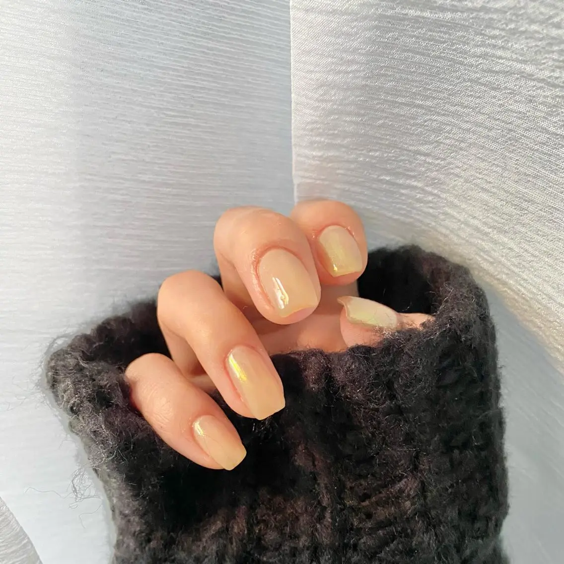 ネイル オーロラネイル ミラーネイル ハンドネイル vegh. nail／阿波座のネイルデザイン