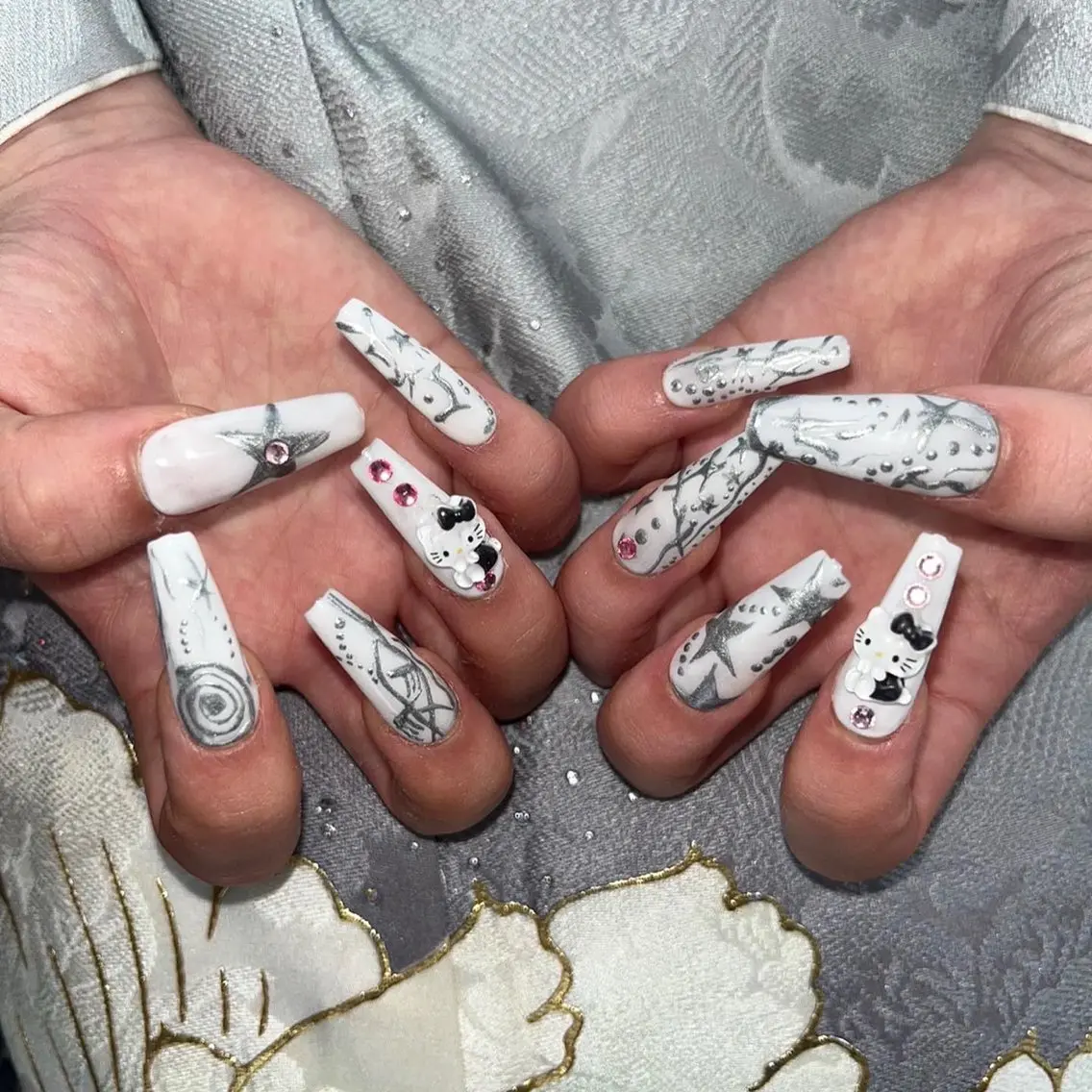 ネイル ハンドネイル 🐬Cxxu° Nail✝️のネイルデザイン