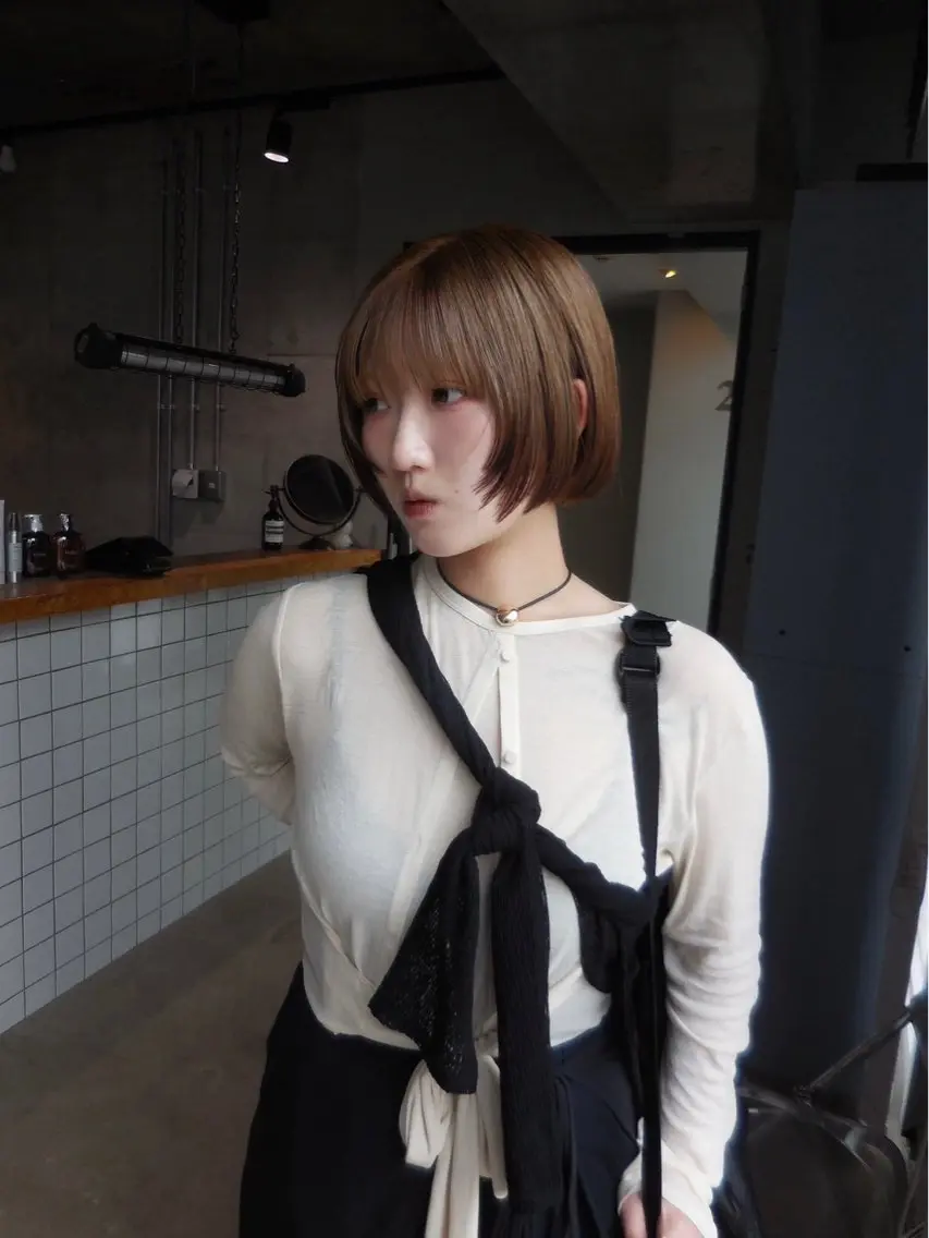 ミディアム カラー 本間 結衣のヘアスタイル