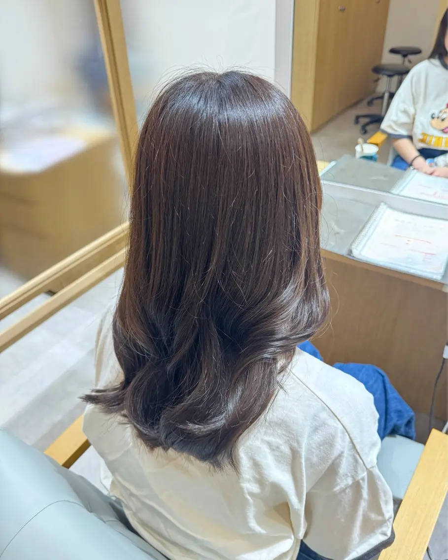 ロング ヘアカラー カラーモデル募集中 川瀬 陽南子のヘアスタイル
