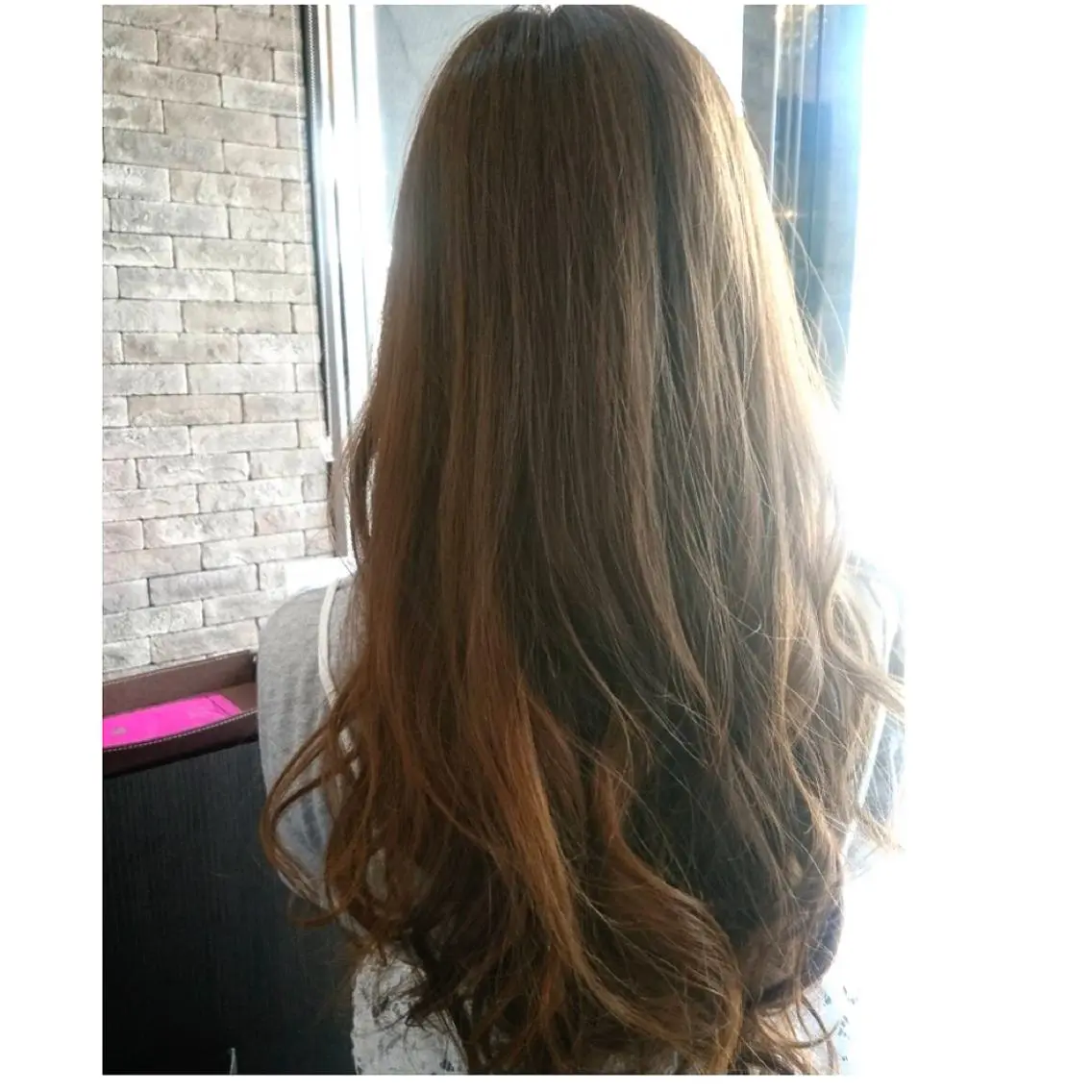 ロング カラー パーマ HairDesign Azurのヘアスタイル