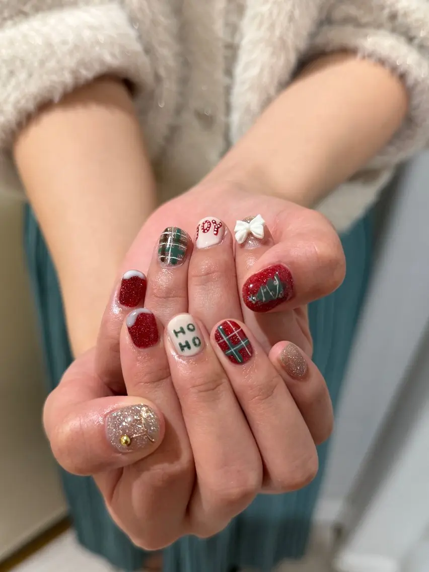 ネイル 冬ネイル クリスマス ハンドネイル ayaka naruのネイルデザイン