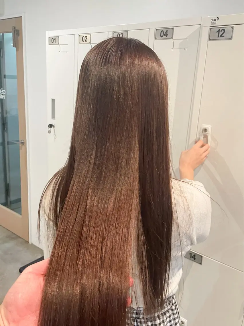 ロング カラー ブリーチ ブリーチなしカラー カット ヘアカラー トリートメント Takuma Suzuki中目黒のヘアスタイル