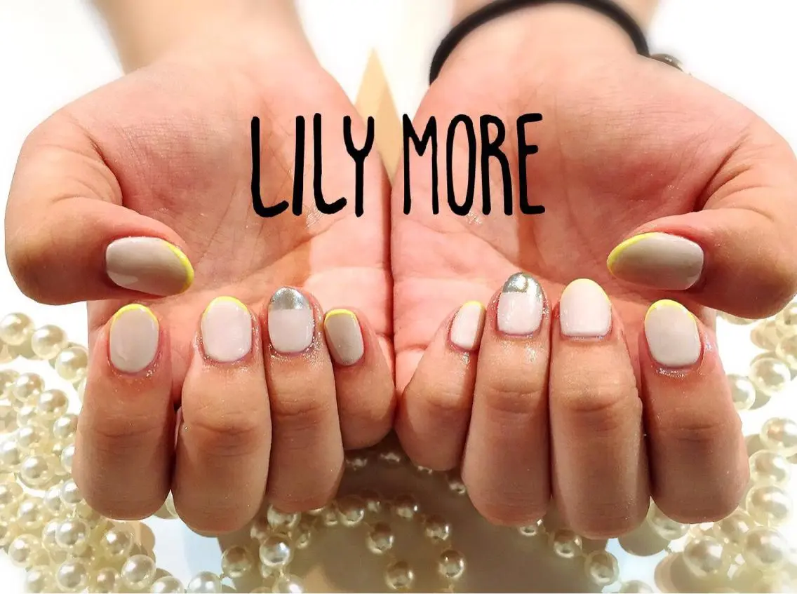 ネイル シンプルネイル Lily closetのネイルデザイン