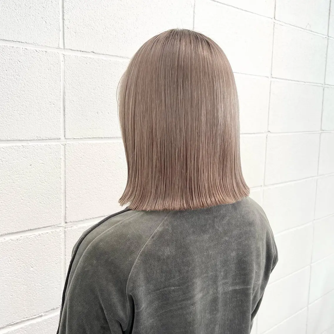 カラー ベージュカラー ブリーチ ミルクティーベージュ ヘアカラー トリートメント カットモデル募集中/ 原宿/MOENOのヘアスタイル