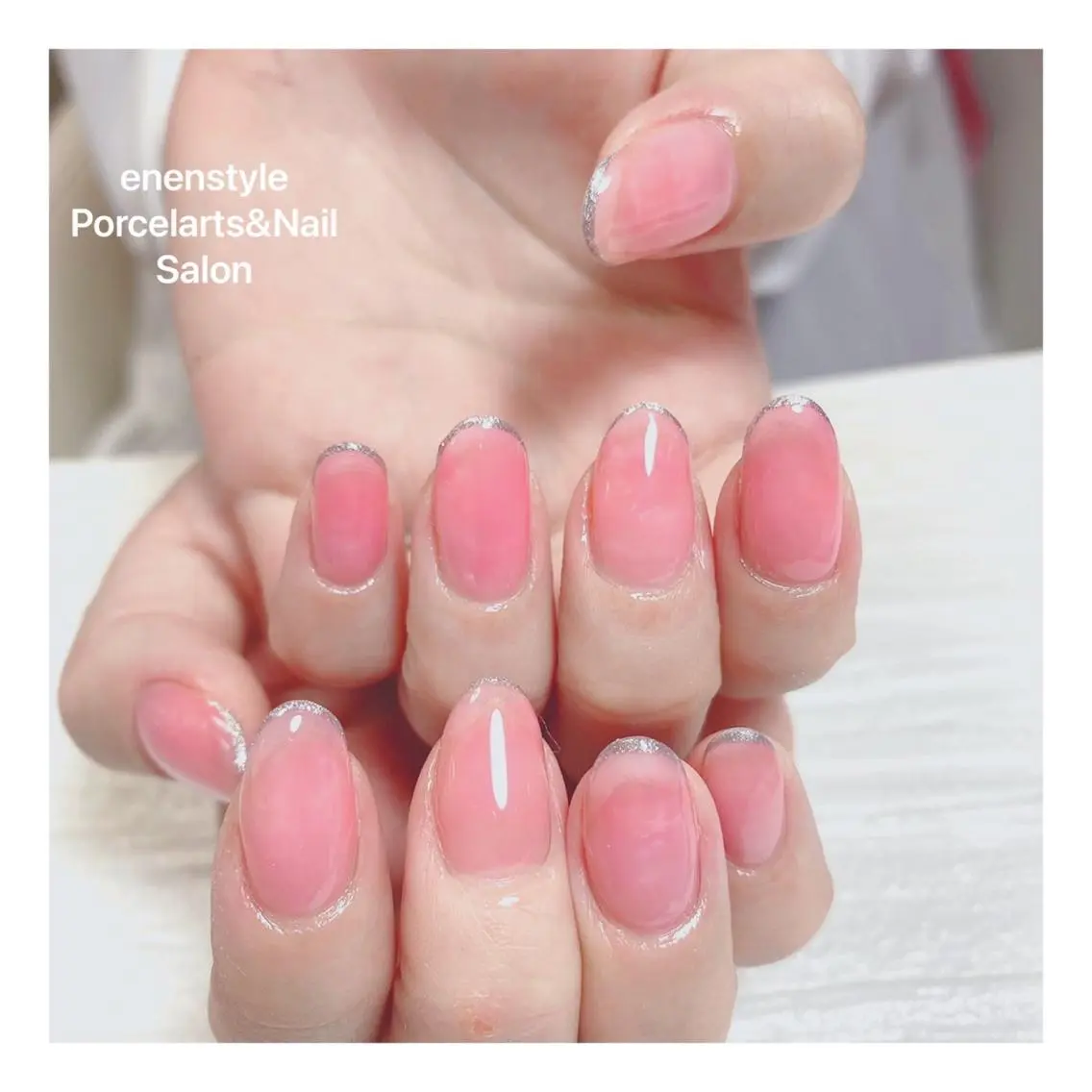 ミディアム ネイル ハンドネイル 🐾enen style 🐾のネイルデザイン