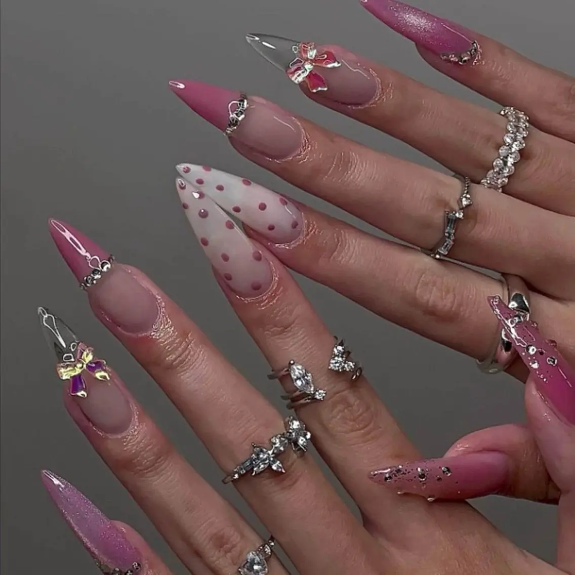 ネイル アートネイル 長さ出し ジェルネイル マグネットネイル ニュアンスネイル ハンドネイル Cloudy Chan Nailのネイルデザイン