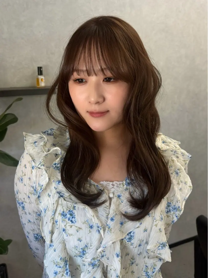 ロング カラー ダブルカラー ヘアカラー アヤカ （AYAKA）のヘアスタイル