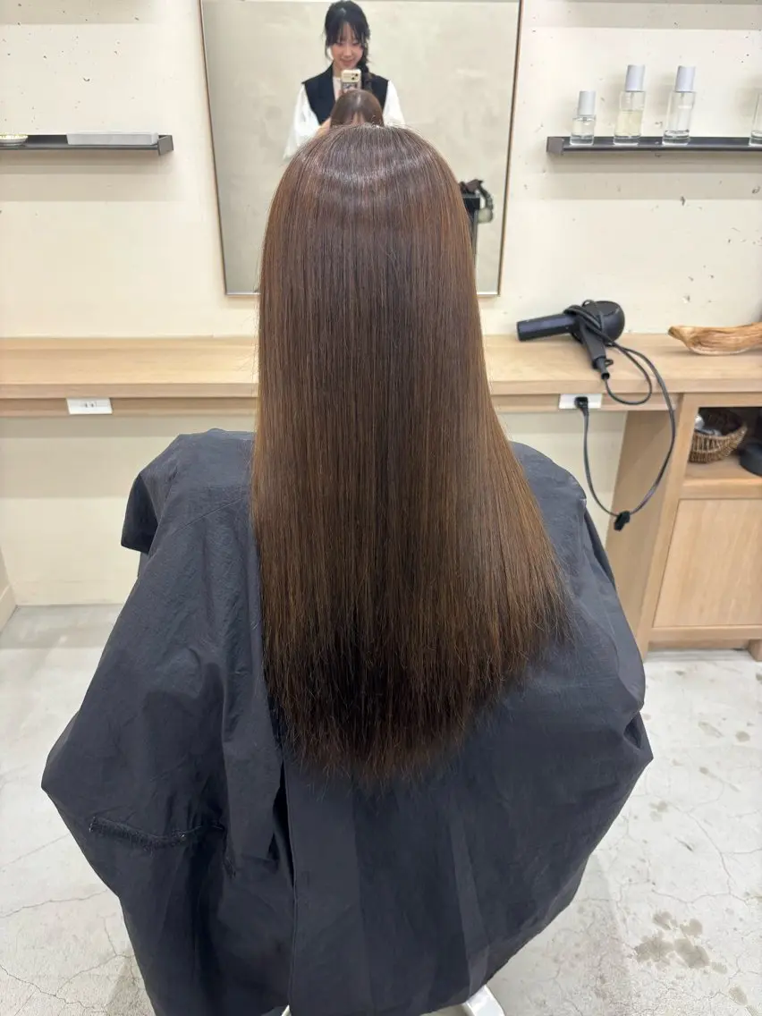 ロング カラー 山内 花姫のヘアスタイル