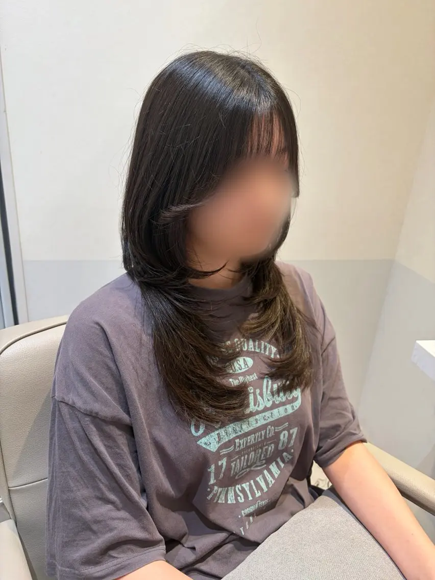 ロング カラー ハッシュカット 韓国風ヘア レイヤーカット カット トリートメント ハッシュカット・ 透明感カラー🌷薫のヘアスタイル