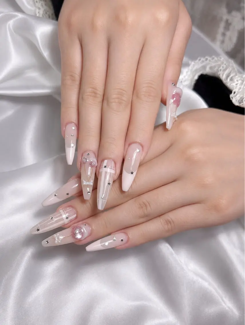 ネイル ハンドネイル LEELA NAIL STUDIOのネイルデザイン