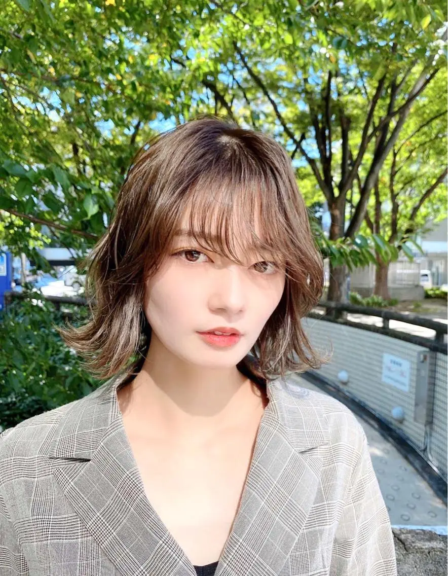 【メンテナンスに♪】前髪カット+透明感カラー+トリートメントの写真