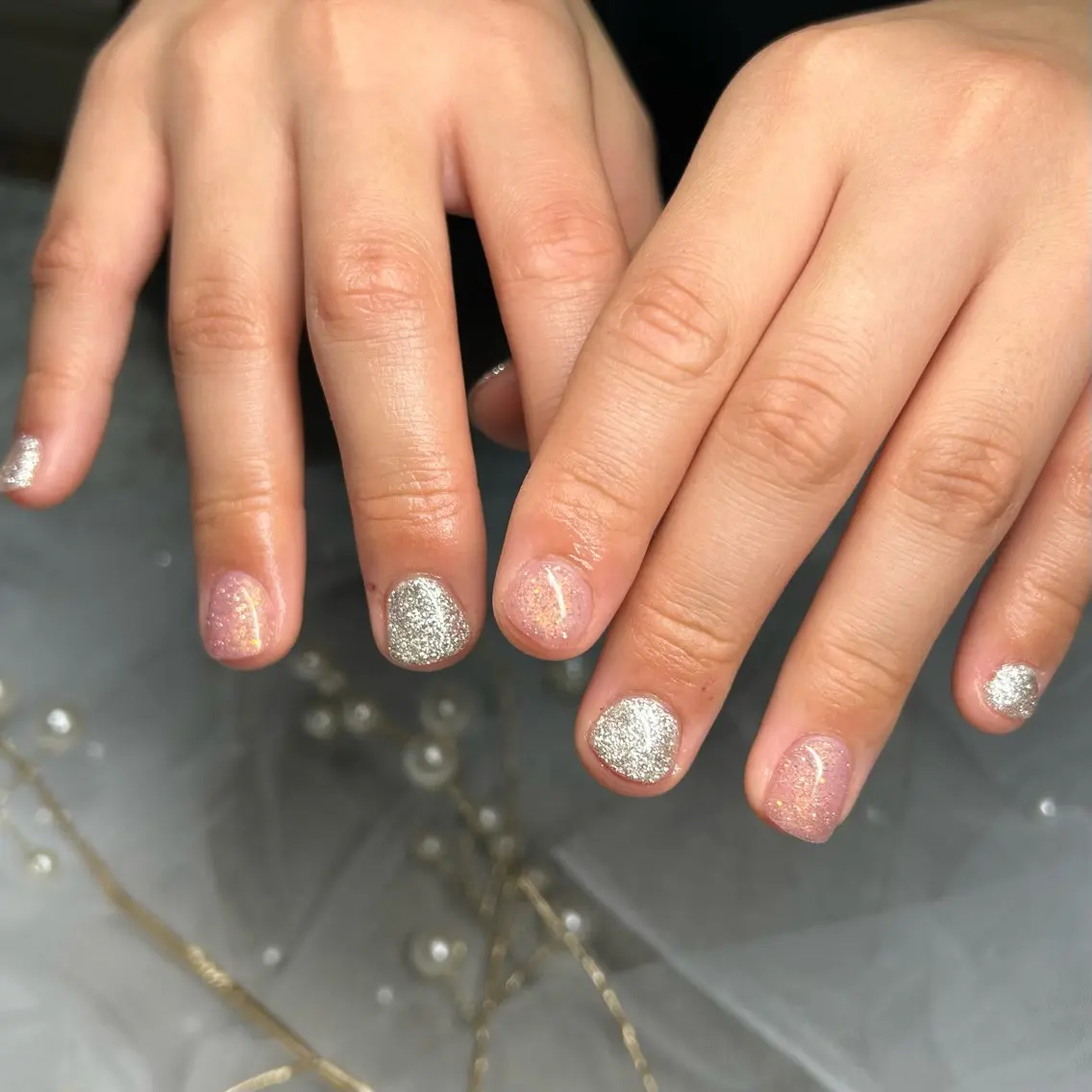 ネイル フラッシュネイル キラキラネイル ラメ(グリッター) ショートネイル ten nail salon　かえでのネイルデザイン