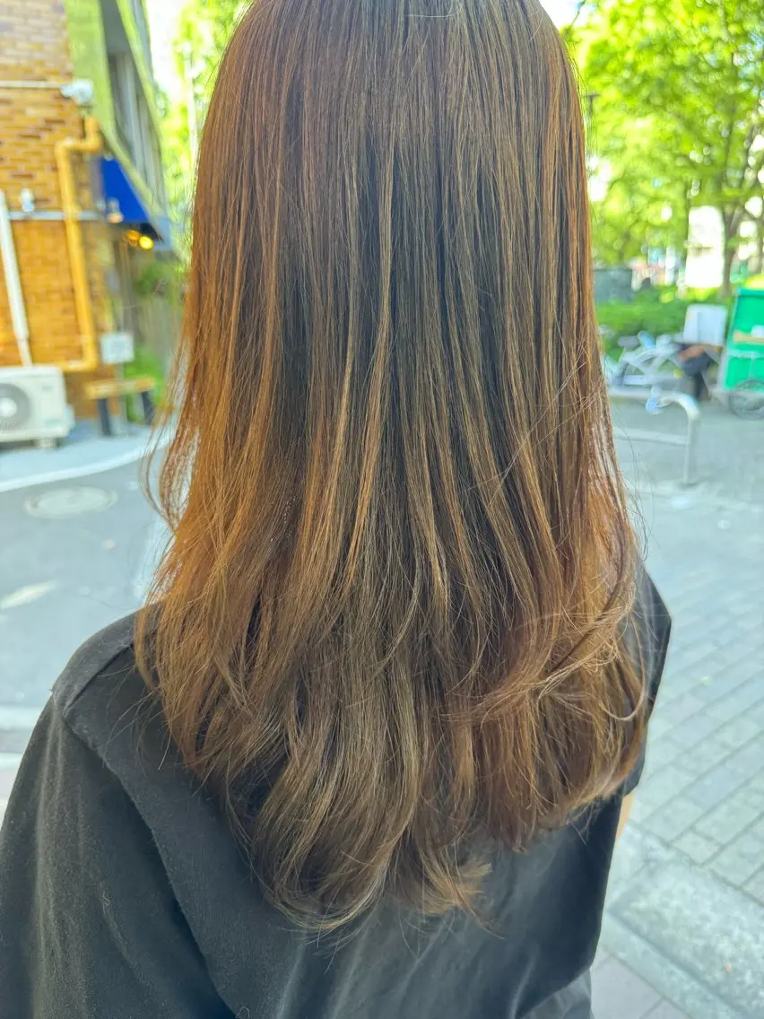 ロング レイヤーカット ロング カット ヘアカラー トリートメント 🌳池袋美容室🌳 albero林美里のヘアスタイル