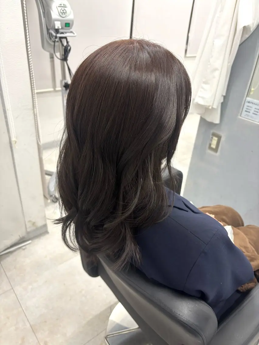 セミロング カラー 透明感カラー 🫧モデル募集｜ ひまり🫧のヘアスタイル