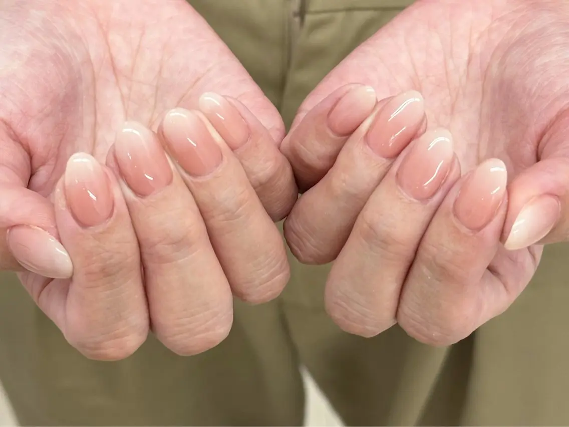 ネイル 長さ出し フットネイル ジェルネイル マグネットネイル 持ち込み ハンドネイル ハンドケア Ocean Nailのネイルデザイン