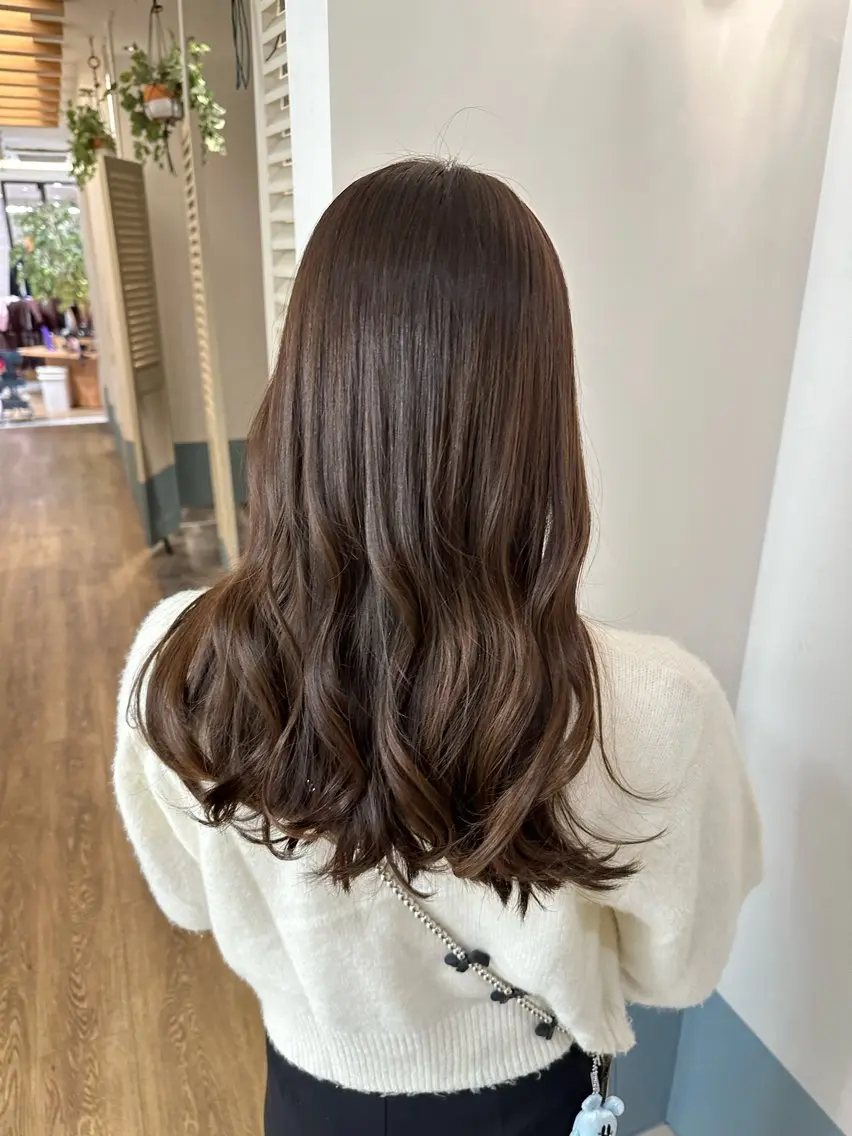 ロング カラー ヘアカラー 安丸 結夏のヘアスタイル