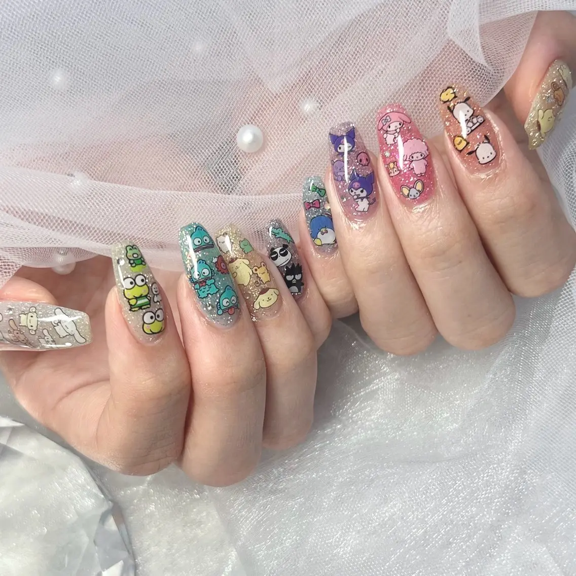 ミディアム ハンドネイル Nailsalon Angeのネイルデザイン
