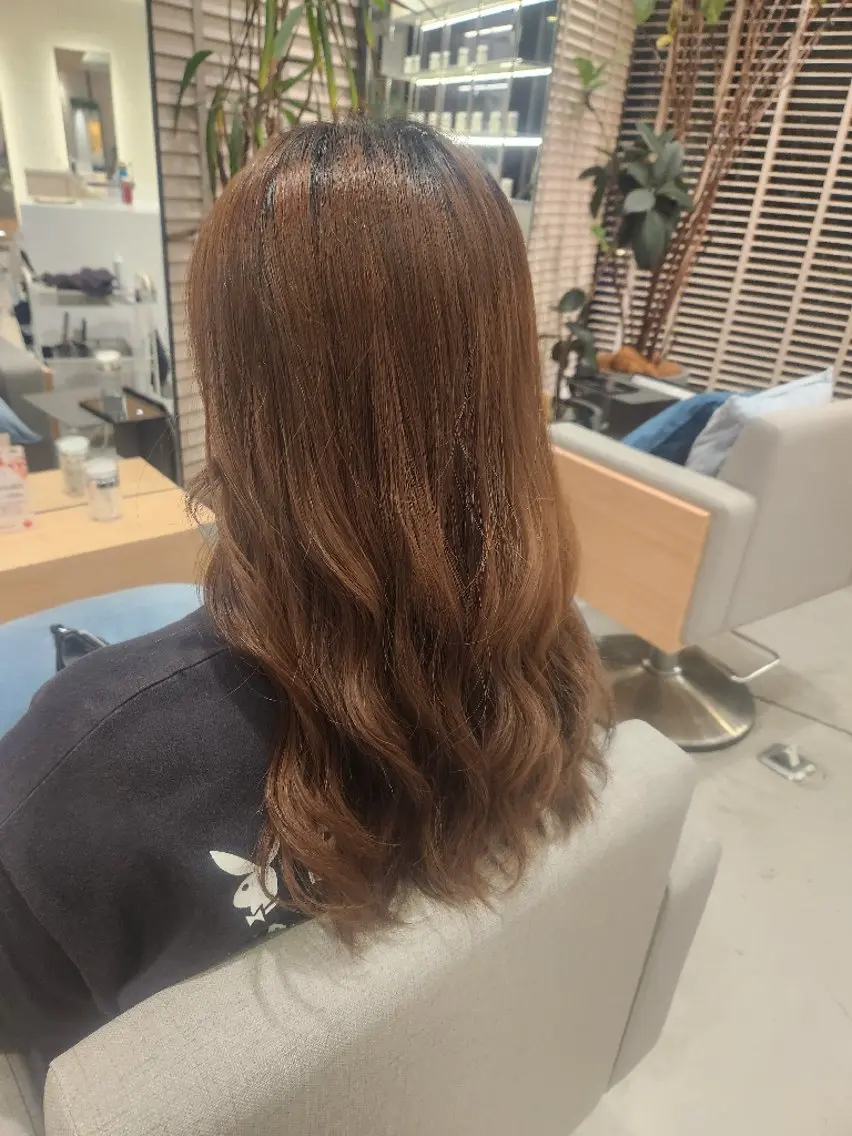 トリートメント 💜艶髪カラー💜 🎶富川美希🎶のヘアスタイル