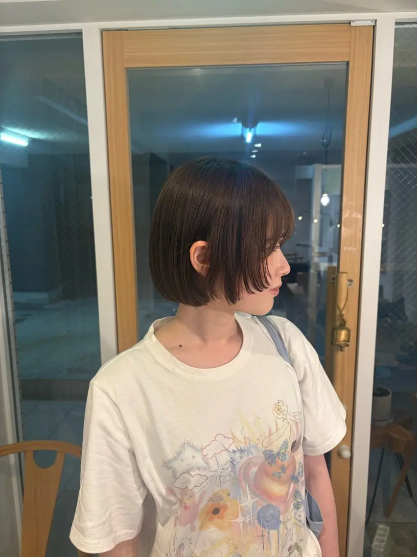 ショート ボブ レイヤーカット 似合わせカット 村井 美桜のヘアスタイル