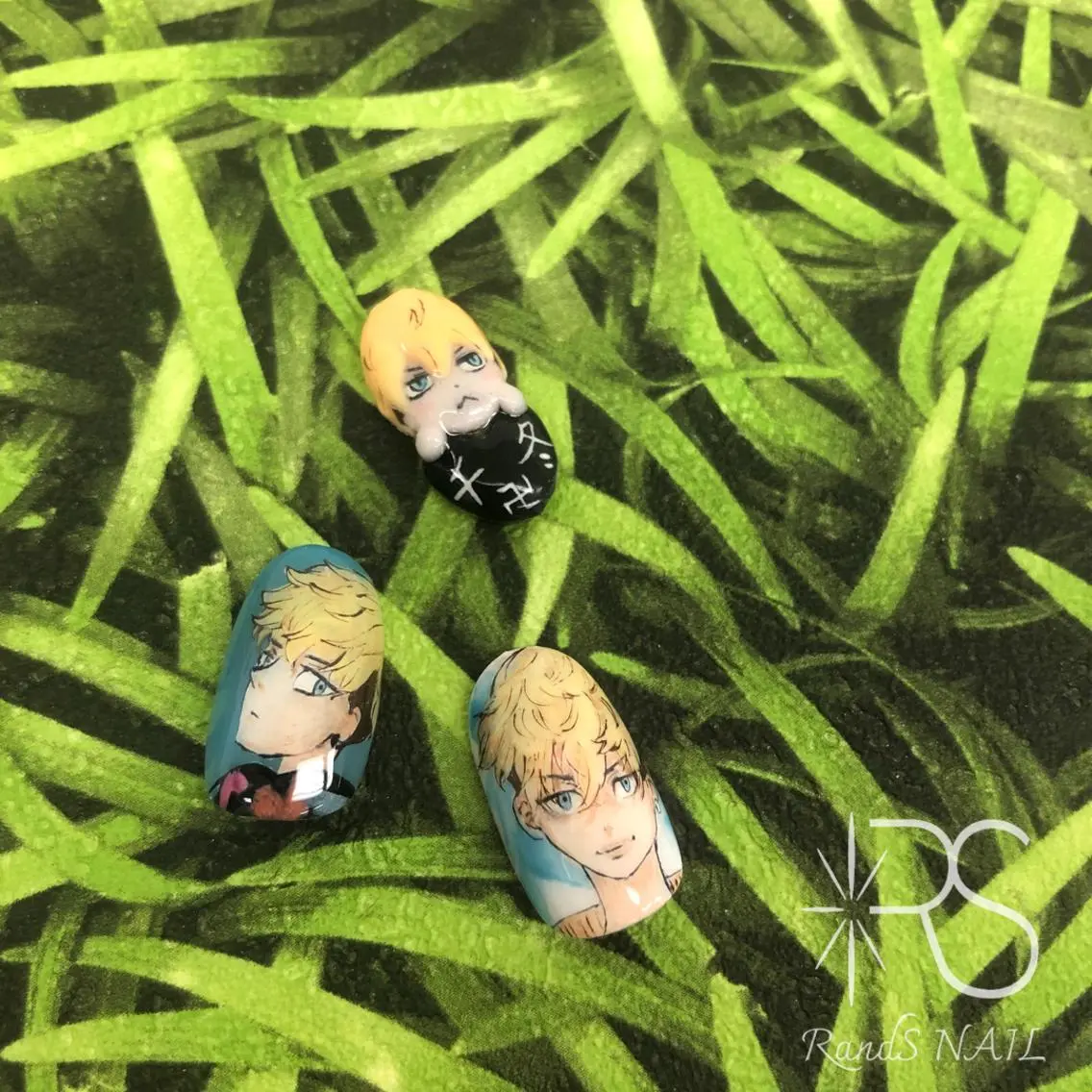 ネイル ネイルチップ RandS NAIL sumireのネイルデザイン