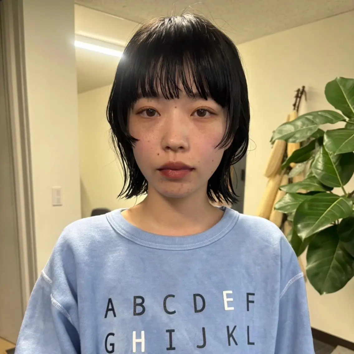 ショート ボブ 顔周りカット 市川 蘭のヘアスタイル