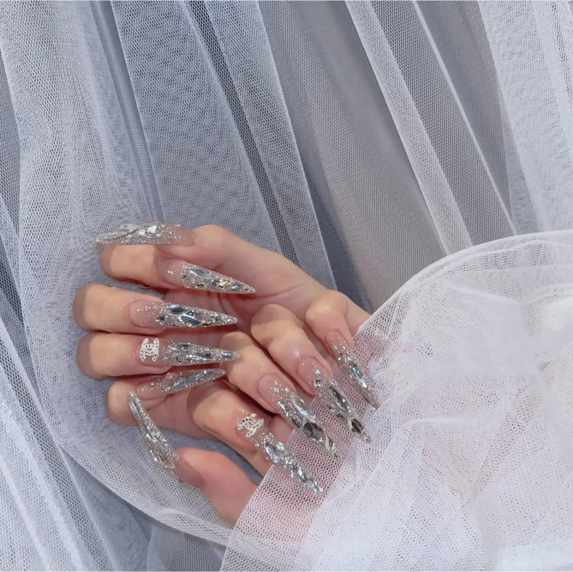 ネイル ハンドネイル Doris Nail Salonのネイルデザイン