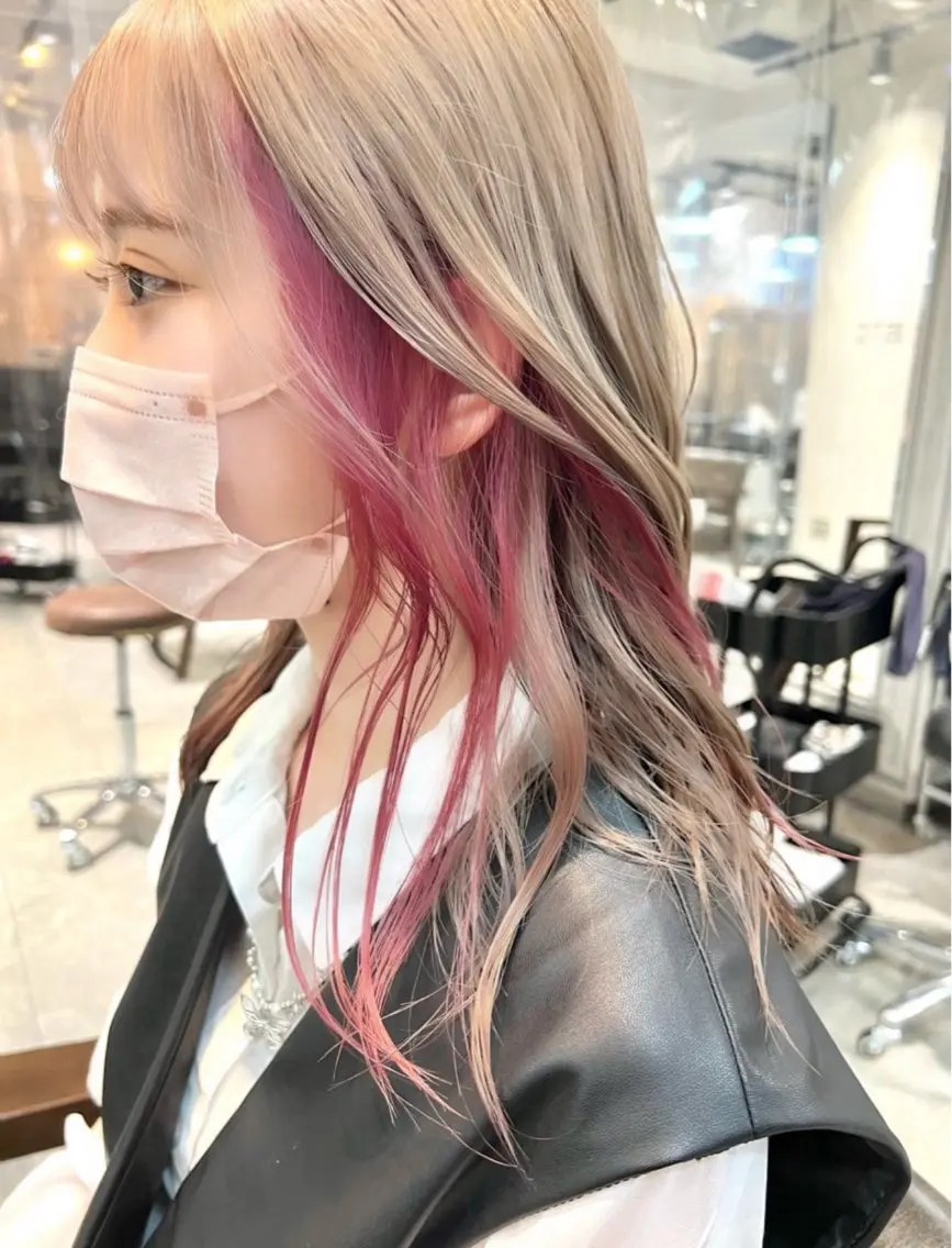 ロング カラー ヘアアレンジ 🎀ハイトーン・艶 カラー HANA🎀のヘアスタイル