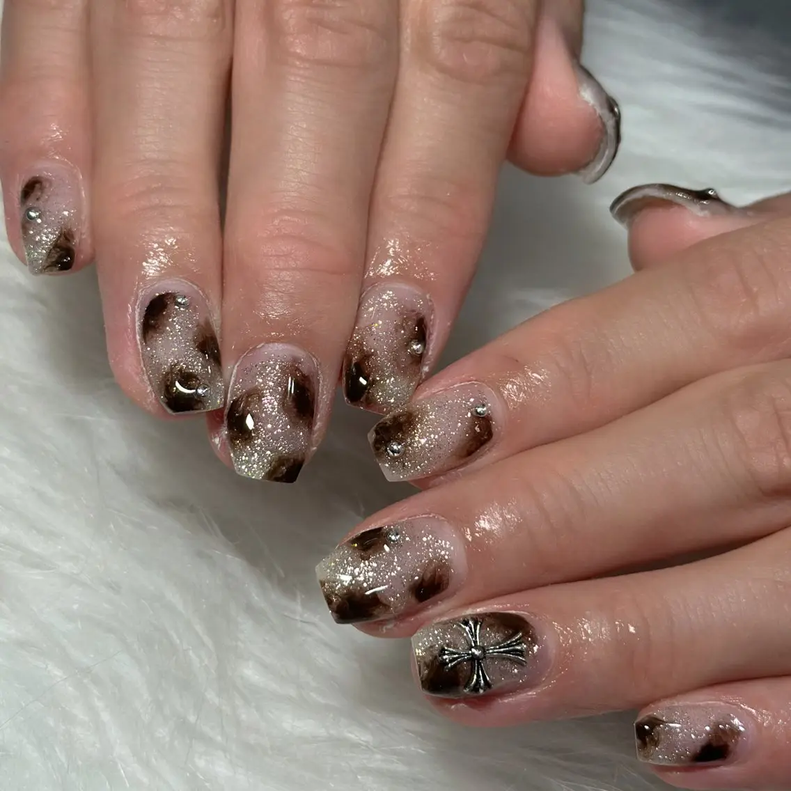 ネイル ハンドネイル フットネイル LAVISH nanamiのネイルデザイン