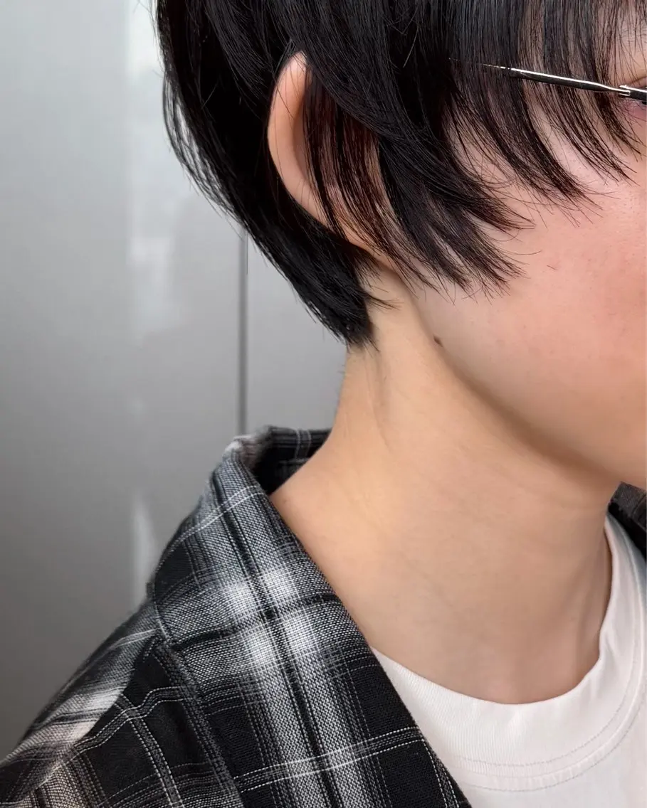 ショート ショートレイヤー レイヤーカット ショートヘア カット トリートメント 似合わせカット/ デザインカラー🦄のヘアスタイル
