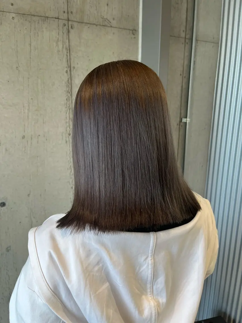 セミロング カラー ヘアアレンジ カット ヘアカラー トリートメント 🍀透明感カラー×垢 抜けボブ リクト💥のヘアスタイル